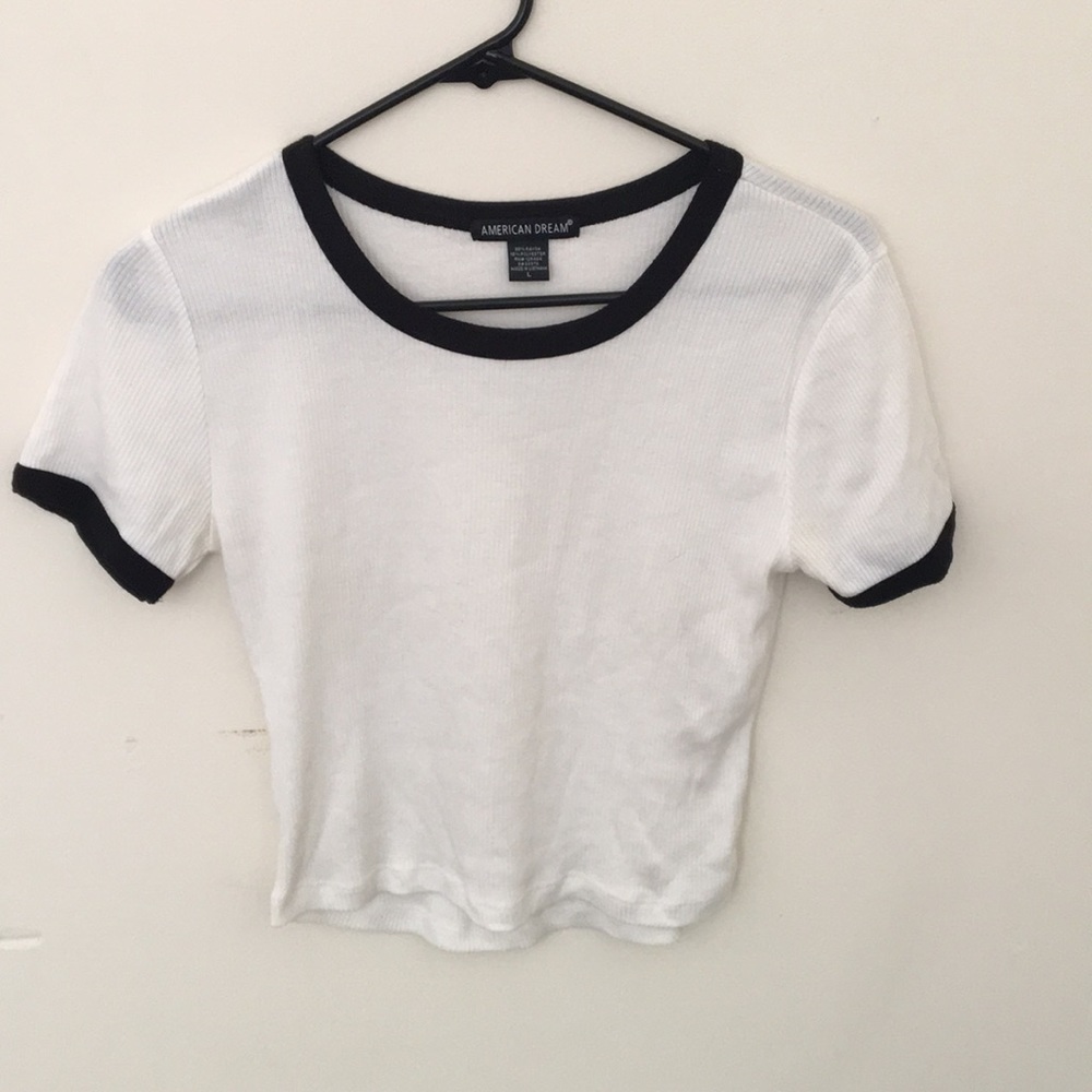 Black and white modern top